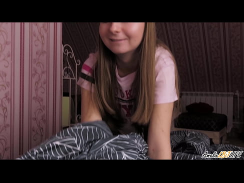 ❤️ Ka ngotea hohonu a Blondie i tana BFF, ka uru ki roto i tona waha ️ Karekau Nui i mi.123sex.ru ️❤